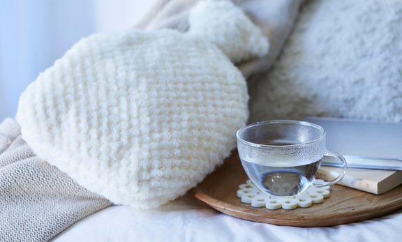 冬の脱水対策：寒い季節の水分補給の重要性